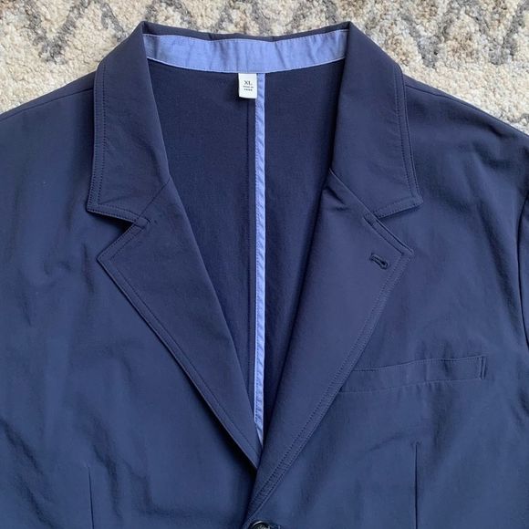 Williams & Kent Navy Travel Blazer XL - Picture 3 of 8